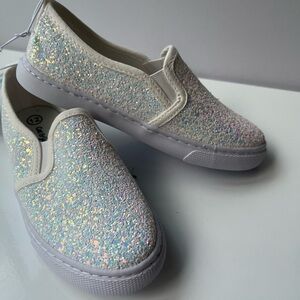 NEW Little Girls Size 8 White Glitter Slip-On Sneaker Shoes Cat & Jack